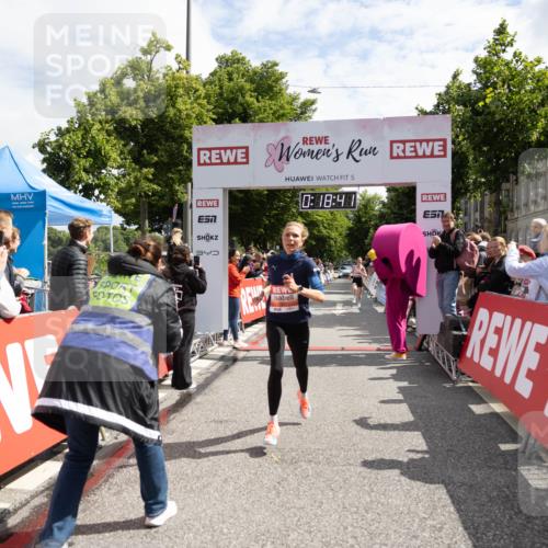 14.06.2026 - REWE Women's Run Michael Strokosch http://msf.ph/oto/9784520 14.06.2026 10:49:29 Laufen 11, 5, 0, 18, 48 meine-sportfotos.de