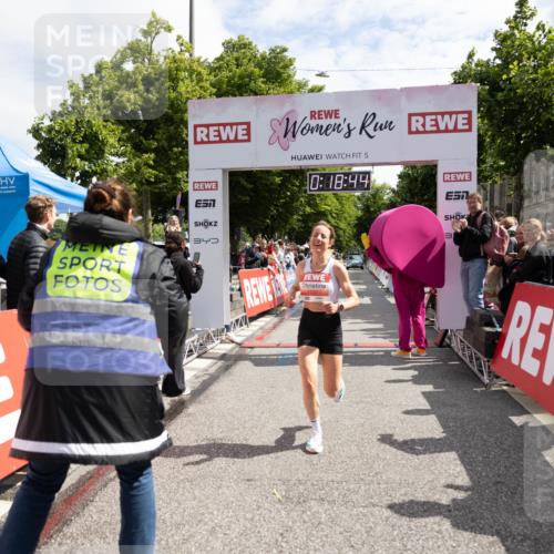 14.06.2026 - REWE Women's Run Michael Strokosch http://msf.ph/oto/9784543 14.06.2026 10:49:32 Laufen 5, 0, 18, 44 meine-sportfotos.de