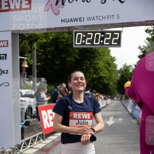 14.06.2026 - REWE Women's Run Michael Strokosch http://msf.ph/oto/9784596 14.06.2026 10:51:10 Laufen 5, 0, 20, 22, 57, 2, 500 meine-sportfotos.de