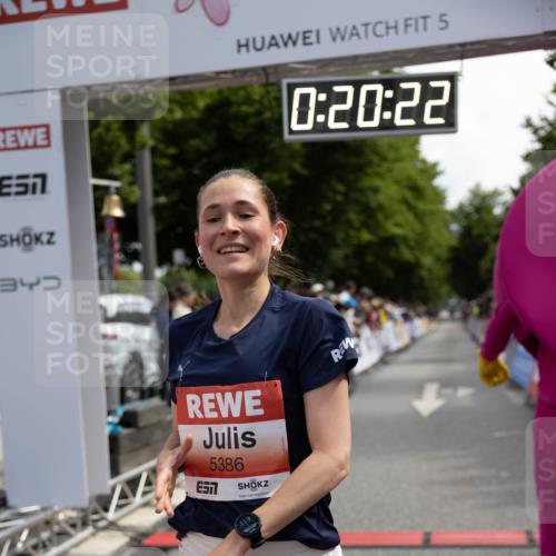 14.06.2026 - REWE Women's Run Michael Strokosch http://msf.ph/oto/9784600 14.06.2026 10:51:10 Laufen 7, 5, 0, 20, 22, 340, 5386 meine-sportfotos.de