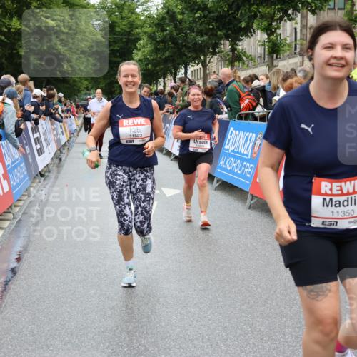 14.06.2026 - REWE Women's Run Strokosch-Dieckow http://msf.ph/oto/9784833 14.06.2026 10:03:11 Ziel 10029, 10170, 10224, 10510, 11350, 11523 meine-sportfotos.de