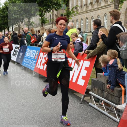 14.06.2026 - REWE Women's Run Strokosch-Dieckow http://msf.ph/oto/9784948 14.06.2026 10:03:17 Ziel 10028, 10029, 10224, 10510, 10670, 10785, 11208, 11350, 11444, 11523 meine-sportfotos.de