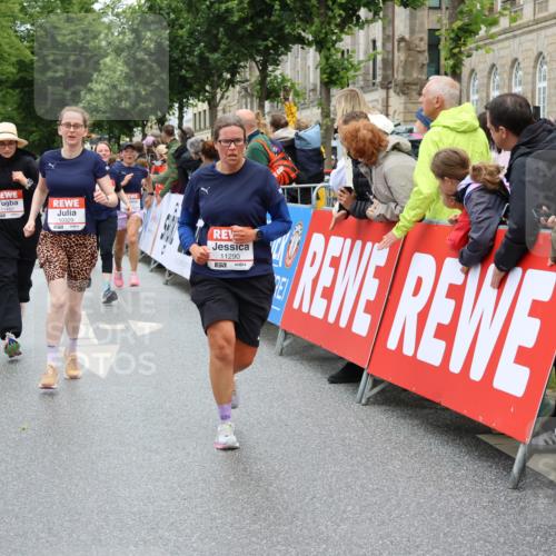 14.06.2026 - REWE Women's Run Strokosch-Dieckow http://msf.ph/oto/9786044 14.06.2026 10:05:07 Ziel 10127, 10329, 10610, 10719, 11043, 11081, 11290, 11323, 11482, 11524 meine-sportfotos.de