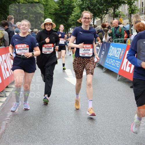 14.06.2026 - REWE Women's Run Strokosch-Dieckow http://msf.ph/oto/9786050 14.06.2026 10:05:08 Ziel 10127, 10191, 10329, 10610, 10719, 10822, 11043, 11081, 11290, 11323, 11482, 11524 meine-sportfotos.de