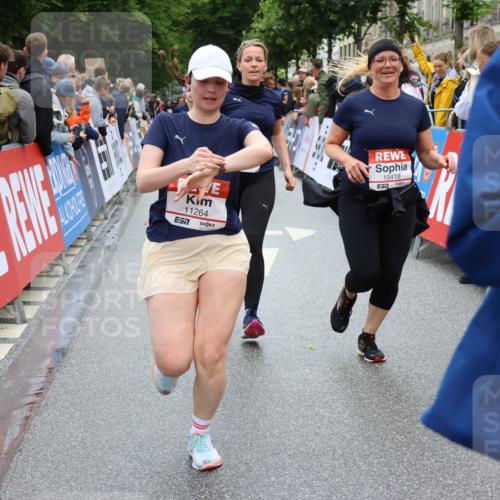 14.06.2026 - REWE Women's Run Strokosch-Dieckow http://msf.ph/oto/9786123 14.06.2026 10:05:33 Ziel 10222, 10418, 10497, 10512, 10524, 10583, 10645, 10836, 11107, 11263, 11264, 11452, 11478 meine-sportfotos.de