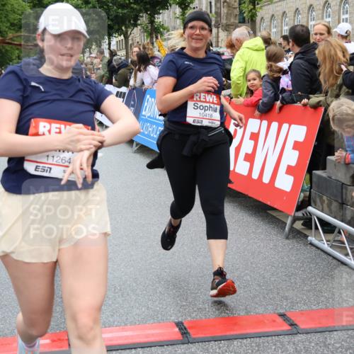 14.06.2026 - REWE Women's Run Strokosch-Dieckow http://msf.ph/oto/9786126 14.06.2026 10:05:34 Ziel 10222, 10418, 10497, 10524, 10645, 10836, 11107, 11264, 11305, 11478 meine-sportfotos.de