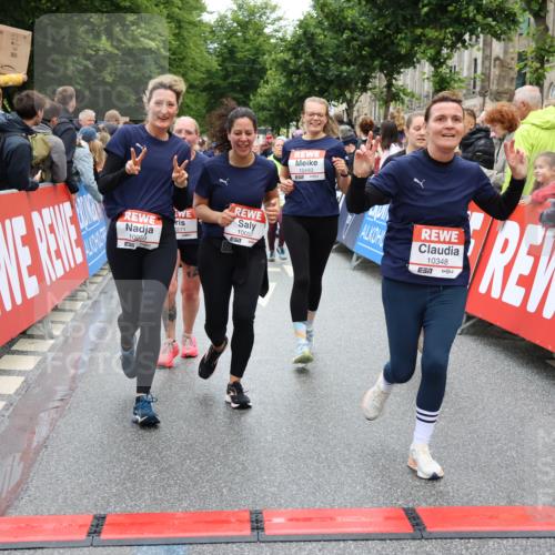 14.06.2026 - REWE Women's Run Strokosch-Dieckow http://msf.ph/oto/9786155 14.06.2026 10:05:47 Ziel 10057, 10059, 10076, 10271, 10309, 10348, 10493, 10494, 10669, 10761, 10775, 10959, 10980, 11357 meine-sportfotos.de