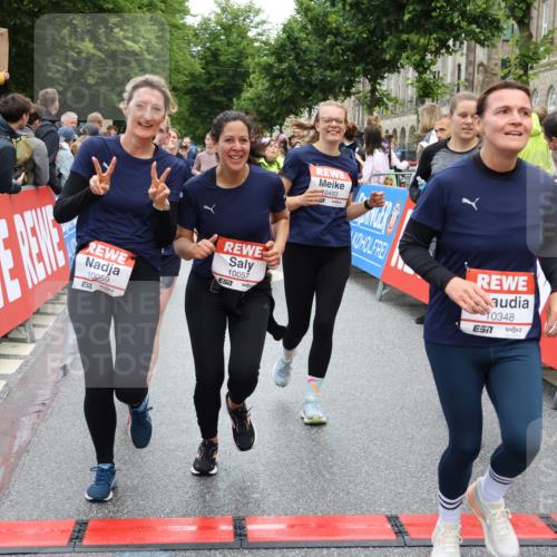 14.06.2026 - REWE Women's Run Strokosch-Dieckow http://msf.ph/oto/9786162 14.06.2026 10:05:48 Ziel 10057, 10059, 10076, 10087, 10271, 10309, 10332, 10348, 10493, 10494, 10579, 10669, 10761, 10775, 10959, 10980, 11357 meine-sportfotos.de