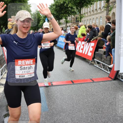 14.06.2026 - REWE Women's Run Strokosch-Dieckow http://msf.ph/oto/9786218 14.06.2026 10:06:04 Ziel 10019, 10048, 10049, 10050, 10123, 10199, 10477, 10538, 10581, 10624, 10654, 10705, 10910, 11010, 11034, 11036, 11114, 11121, 11181, 11316, 11356 meine-sportfotos.de