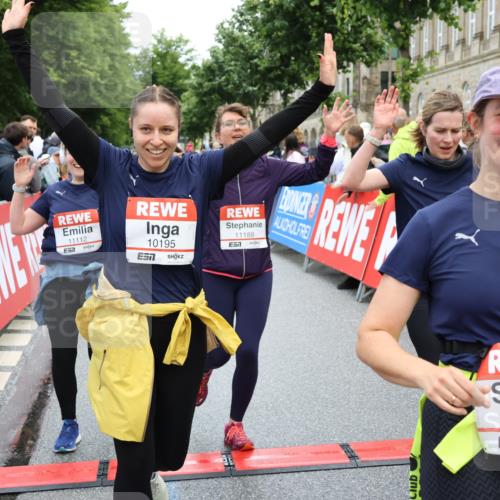 14.06.2026 - REWE Women's Run Strokosch-Dieckow http://msf.ph/oto/9786245 14.06.2026 10:06:12 Ziel 10019, 10123, 10195, 10462, 10581, 10671, 10823, 10880, 11112, 11114, 11121, 11188, 11503 meine-sportfotos.de