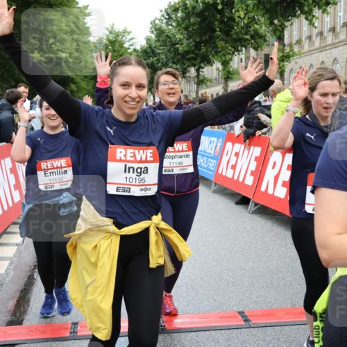 14.06.2026 - REWE Women's Run Strokosch-Dieckow http://msf.ph/oto/9786247 14.06.2026 10:06:12 Ziel 10019, 10123, 10195, 10462, 10581, 10671, 10823, 10880, 11112, 11114, 11121, 11188, 11503 meine-sportfotos.de