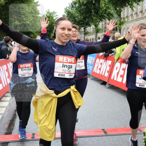 14.06.2026 - REWE Women's Run Strokosch-Dieckow http://msf.ph/oto/9786248 14.06.2026 10:06:12 Ziel 10019, 10123, 10195, 10462, 10581, 10671, 10823, 10880, 11112, 11114, 11121, 11188, 11503 meine-sportfotos.de