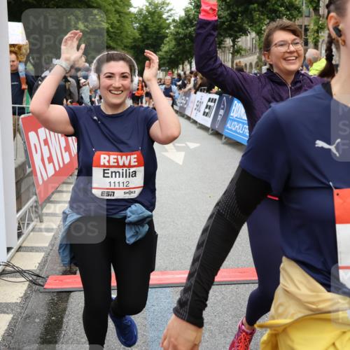 14.06.2026 - REWE Women's Run Strokosch-Dieckow http://msf.ph/oto/9786250 14.06.2026 10:06:12 Ziel 10019, 10123, 10195, 10462, 10581, 10671, 10823, 10880, 11112, 11114, 11121, 11188, 11503 meine-sportfotos.de