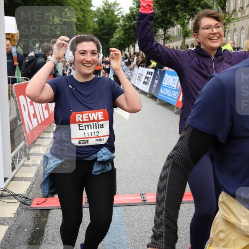 14.06.2026 - REWE Women's Run Strokosch-Dieckow http://msf.ph/oto/9786251 14.06.2026 10:06:12 Ziel 10019, 10123, 10195, 10462, 10581, 10671, 10823, 10880, 11112, 11114, 11121, 11188, 11503 meine-sportfotos.de