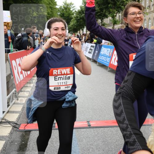 14.06.2026 - REWE Women's Run Strokosch-Dieckow http://msf.ph/oto/9786252 14.06.2026 10:06:13 Ziel 10019, 10195, 10462, 10581, 10671, 10823, 10880, 11112, 11114, 11121, 11188, 11503 meine-sportfotos.de