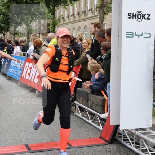 14.06.2026 - REWE Women's Run Strokosch-Dieckow http://msf.ph/oto/9786265 14.06.2026 10:06:19 Ziel 10195, 10284, 10671, 10701, 10823, 10988, 11112, 11134, 11188, 11211, 11503 meine-sportfotos.de