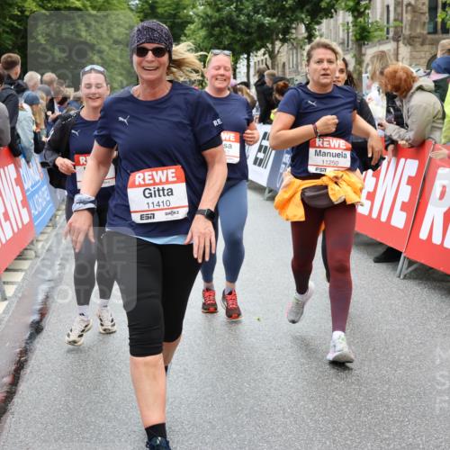 14.06.2026 - REWE Women's Run Strokosch-Dieckow http://msf.ph/oto/9786322 14.06.2026 10:06:36 Ziel 10243, 10255, 10474, 10597, 10635, 10672, 10747, 10826, 10857, 11011, 11148, 11233, 11235, 11250, 11267, 11410, 11484, 11521 meine-sportfotos.de