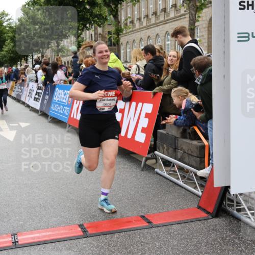 14.06.2026 - REWE Women's Run Strokosch-Dieckow http://msf.ph/oto/9786389 14.06.2026 10:07:09 Ziel 10060, 10061, 10505, 10609, 10791, 10825, 10939, 11015, 11354, 11476 meine-sportfotos.de