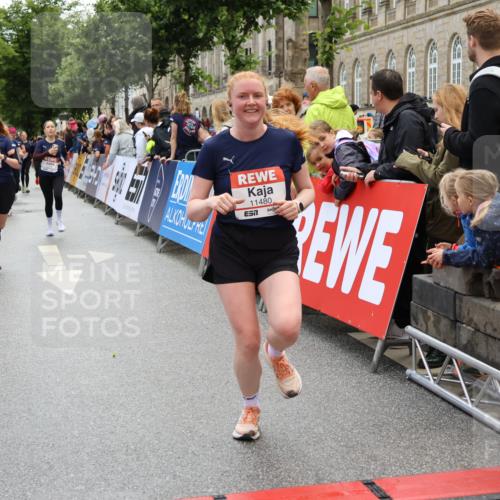 14.06.2026 - REWE Women's Run Strokosch-Dieckow http://msf.ph/oto/9786537 14.06.2026 10:08:10 Ziel 10213, 10350, 10414, 10685, 10739, 11033, 11063, 11073, 11145, 11480 meine-sportfotos.de