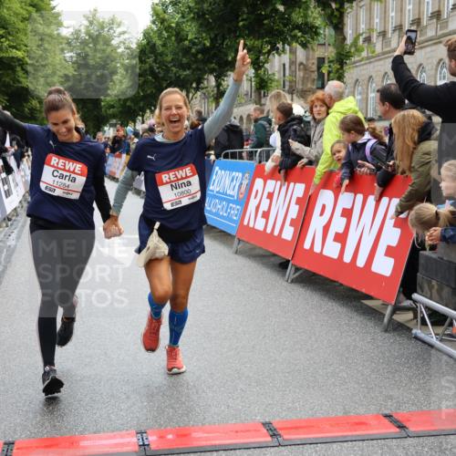 14.06.2026 - REWE Women's Run Strokosch-Dieckow http://msf.ph/oto/9786678 14.06.2026 10:09:25 Ziel 10383, 10712, 10800, 11057, 11284 meine-sportfotos.de