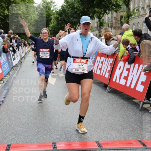 14.06.2026 - REWE Women's Run Strokosch-Dieckow http://msf.ph/oto/9786751 14.06.2026 10:09:57 Ziel 10257, 10359, 10379, 10621, 10641, 10678, 10862, 10886, 11202, 11213, 11374, 11405 meine-sportfotos.de