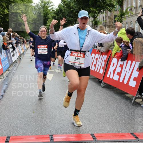 14.06.2026 - REWE Women's Run Strokosch-Dieckow http://msf.ph/oto/9786752 14.06.2026 10:09:57 Ziel 10257, 10359, 10379, 10621, 10641, 10678, 10862, 10886, 11202, 11213, 11374, 11405 meine-sportfotos.de