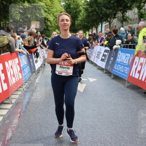 14.06.2026 - REWE Women's Run Strokosch-Dieckow http://msf.ph/oto/9787020 14.06.2026 10:12:16 Ziel 10036, 10298, 10357, 10620, 10795, 10913, 11019, 11317, 11349 meine-sportfotos.de