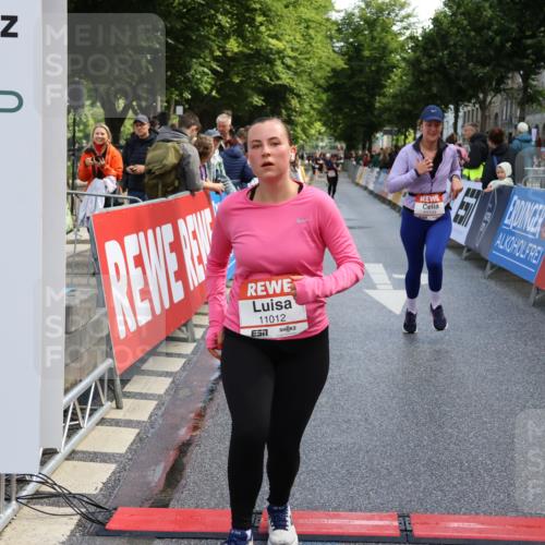 14.06.2026 - REWE Women's Run Strokosch-Dieckow http://msf.ph/oto/9787043 14.06.2026 10:12:25 Ziel 10357, 10710, 10795, 11012, 11109, 11142, 11349, 11358 meine-sportfotos.de