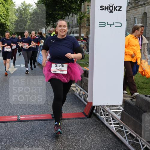 14.06.2026 - REWE Women's Run Strokosch-Dieckow http://msf.ph/oto/9787119 14.06.2026 10:13:14 Ziel 10125, 10145, 10146, 10147, 10148, 10283, 10362, 10408, 10502, 10537, 10571, 10695, 11143, 11166, 11348, 11420, 11437 meine-sportfotos.de