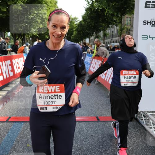 14.06.2026 - REWE Women's Run Strokosch-Dieckow http://msf.ph/oto/9787151 14.06.2026 10:13:25 Ziel 10186, 10297, 10366, 10507, 10887, 11113, 11282, 11340, 11458 meine-sportfotos.de