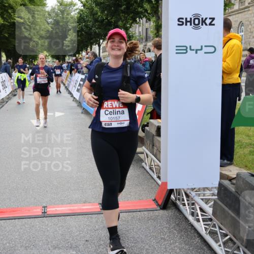 14.06.2026 - REWE Women's Run Strokosch-Dieckow http://msf.ph/oto/9787619 14.06.2026 10:18:10 Ziel 10157, 10456, 10941, 11449 meine-sportfotos.de