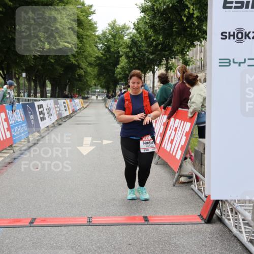 14.06.2026 - REWE Women's Run Strokosch-Dieckow http://msf.ph/oto/9788164 14.06.2026 10:29:26 Ziel 10540 meine-sportfotos.de