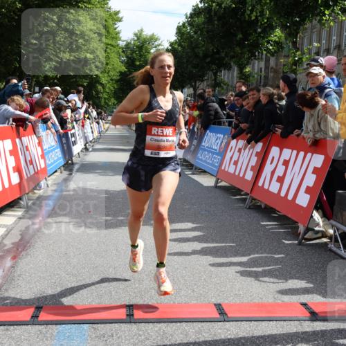 14.06.2026 - REWE Women's Run Strokosch-Dieckow http://msf.ph/oto/9788294 14.06.2026 10:49:58 Ziel 5091 meine-sportfotos.de