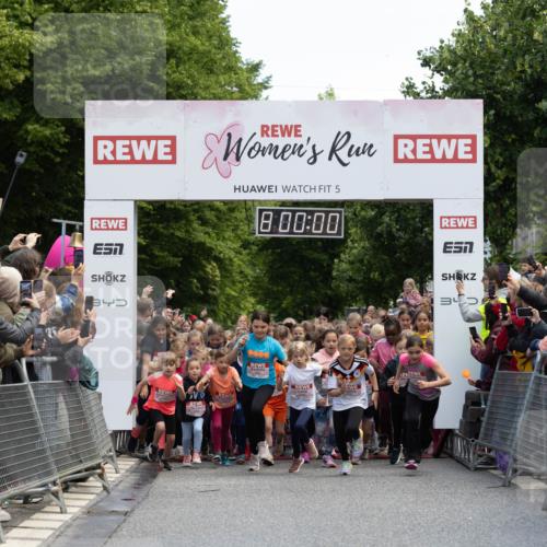 14.06.2026 - REWE Women's Run Michael Strokosch http://msf.ph/oto/9788634 14.06.2026 11:32:43 Laufen 4, 5, 8, 00, 00, 3 meine-sportfotos.de