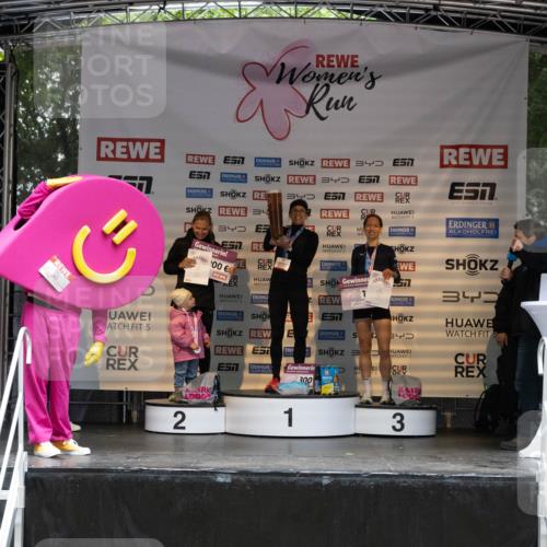 14.06.2026 - REWE Women's Run Michael Strokosch http://msf.ph/oto/9788769 14.06.2026 11:18:23 Laufen 5, 3, 7, 57, 3, 34, 4, 100, 57, 34, 5, 234, 2, 1, 300, 3 meine-sportfotos.de