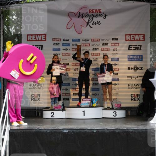 14.06.2026 - REWE Women's Run Michael Strokosch http://msf.ph/oto/9788797 14.06.2026 11:18:30 Laufen 3, 100, 5, 34, 5, 2, 57, 1, 300, 3 meine-sportfotos.de