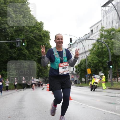14.06.2026 - REWE Women's Run Jannik Wohlers http://msf.ph/oto/9789098 14.06.2026 10:01:58 Laufen 11015 meine-sportfotos.de