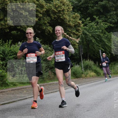 14.06.2026 - REWE Women's Run Jannik Wohlers http://msf.ph/oto/9789110 14.06.2026 10:02:00 Laufen 11098, 11099, 657 meine-sportfotos.de