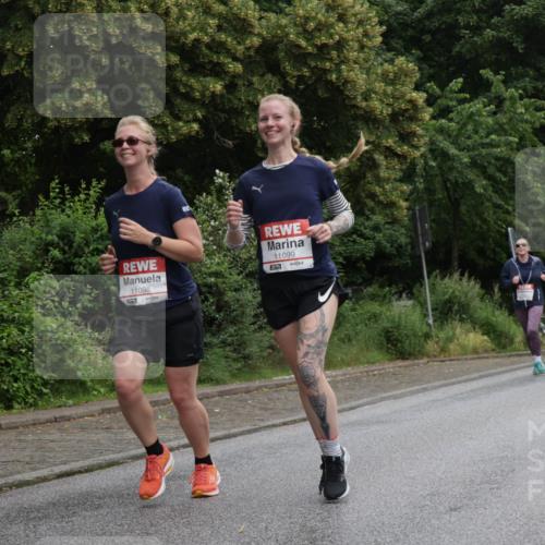 14.06.2026 - REWE Women's Run Jannik Wohlers http://msf.ph/oto/9789114 14.06.2026 10:02:00 Laufen 11098, 657, 11099, 57 meine-sportfotos.de