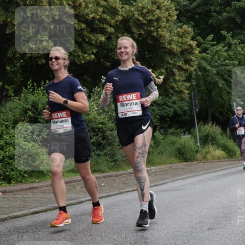 14.06.2026 - REWE Women's Run Jannik Wohlers http://msf.ph/oto/9789115 14.06.2026 10:02:00 Laufen 11098, 657, 11099, 57 meine-sportfotos.de