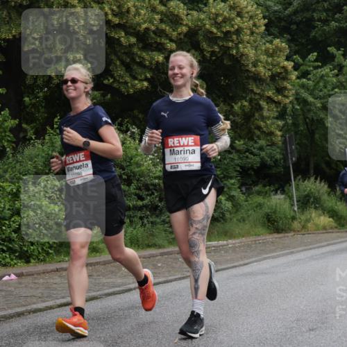 14.06.2026 - REWE Women's Run Jannik Wohlers http://msf.ph/oto/9789117 14.06.2026 10:02:00 Laufen 11098, 11099, 57 meine-sportfotos.de