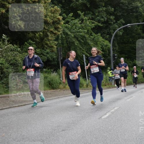 14.06.2026 - REWE Women's Run Jannik Wohlers http://msf.ph/oto/9789122 14.06.2026 10:02:03 Laufen 11021 meine-sportfotos.de