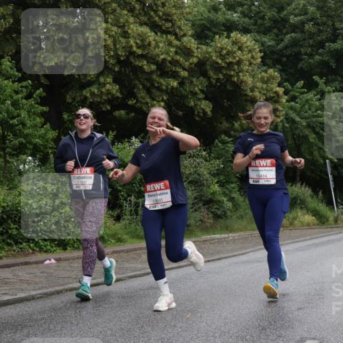 14.06.2026 - REWE Women's Run Jannik Wohlers http://msf.ph/oto/9789130 14.06.2026 10:02:04 Laufen 11021, 10685, 10414, 57 meine-sportfotos.de
