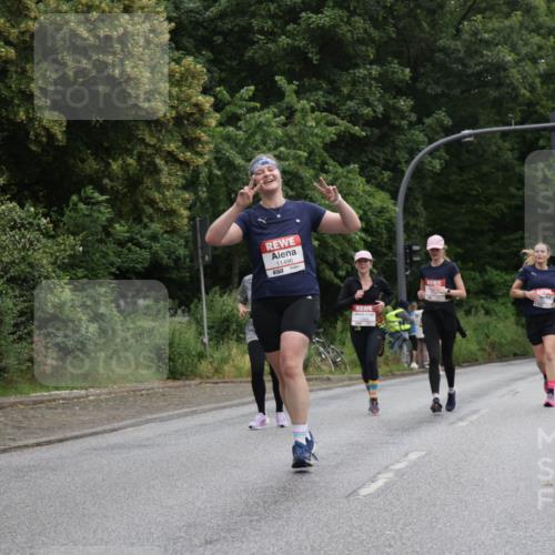 14.06.2026 - REWE Women's Run Jannik Wohlers http://msf.ph/oto/9789163 14.06.2026 10:02:08 Laufen 11496 meine-sportfotos.de
