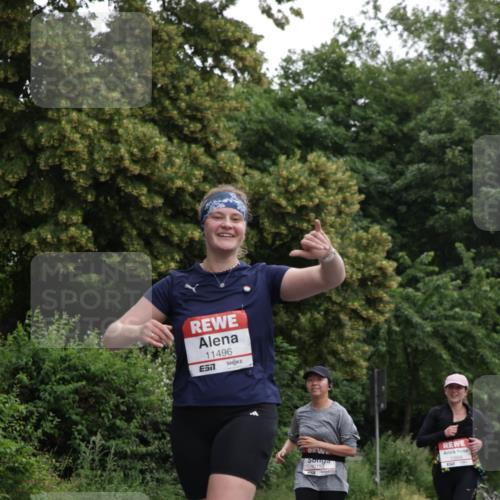 14.06.2026 - REWE Women's Run Jannik Wohlers http://msf.ph/oto/9789198 14.06.2026 10:02:09 Laufen 11496, 57, 10104 meine-sportfotos.de