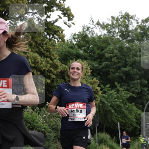 14.06.2026 - REWE Women's Run Jannik Wohlers http://msf.ph/oto/9789236 14.06.2026 10:02:13 Laufen 10237 meine-sportfotos.de