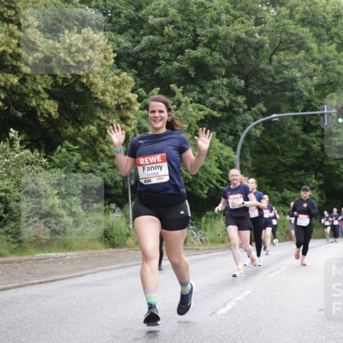 14.06.2026 - REWE Women's Run Jannik Wohlers http://msf.ph/oto/9789262 14.06.2026 10:02:18 Laufen 10965 meine-sportfotos.de