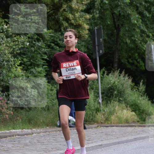 14.06.2026 - REWE Women's Run Jannik Wohlers http://msf.ph/oto/9789304 14.06.2026 09:41:24 Laufen 10328, 57 meine-sportfotos.de