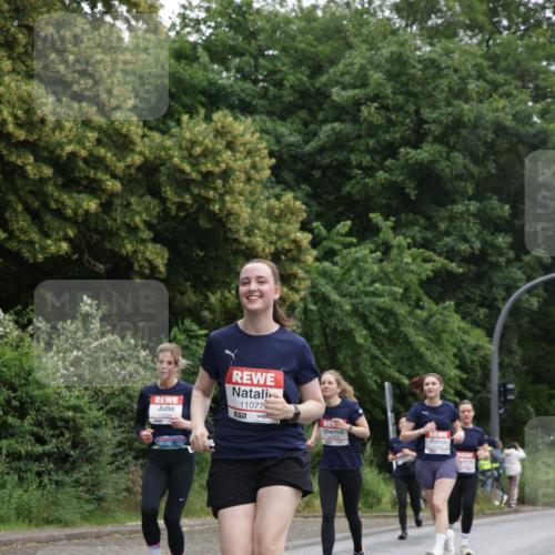 14.06.2026 - REWE Women's Run Jannik Wohlers http://msf.ph/oto/9789328 14.06.2026 10:02:25 Laufen 10924, 11077, 7 meine-sportfotos.de