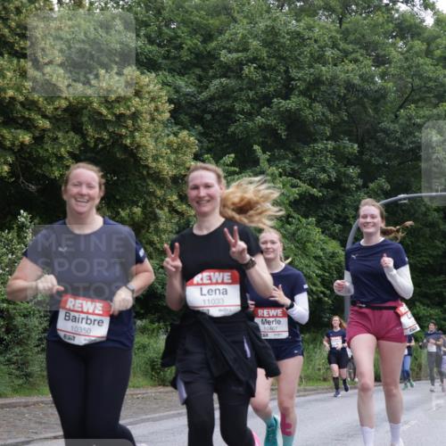 14.06.2026 - REWE Women's Run Jannik Wohlers http://msf.ph/oto/9789418 14.06.2026 10:02:32 Laufen 10350, 577, 11033, 10467 meine-sportfotos.de